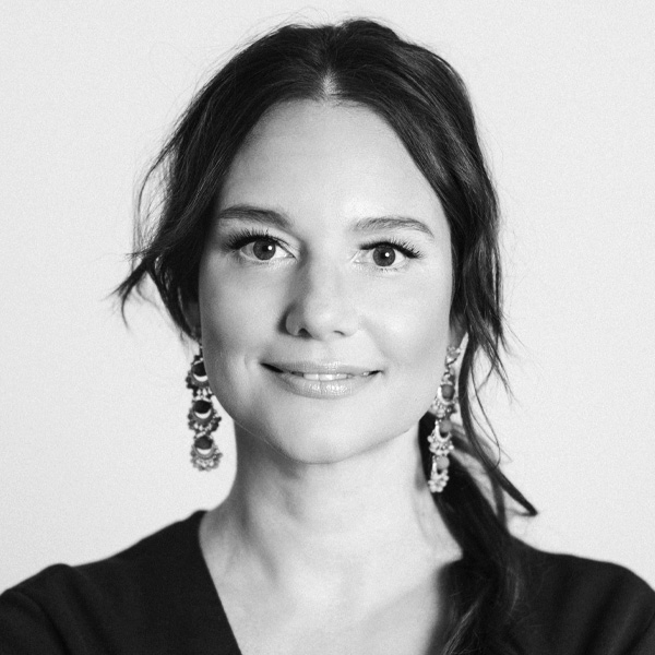 Daria Saharova photo