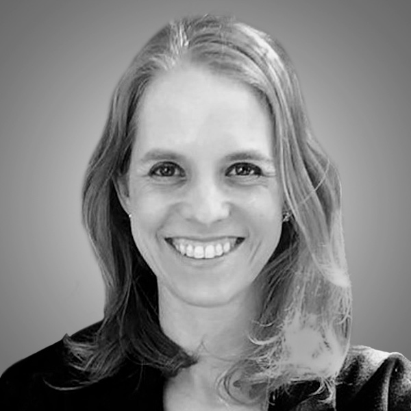 Lara Pierpoint photo