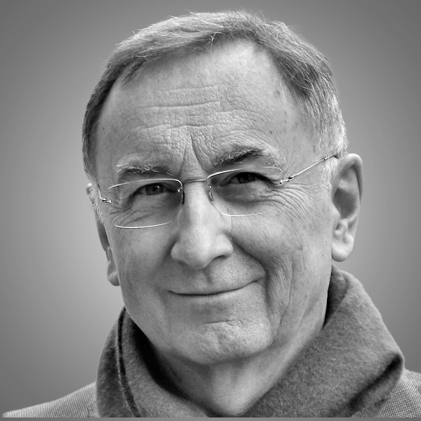 Janos Pasztor photo