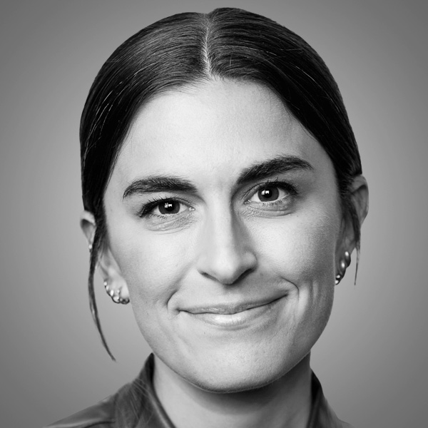 Lauren Menard photo